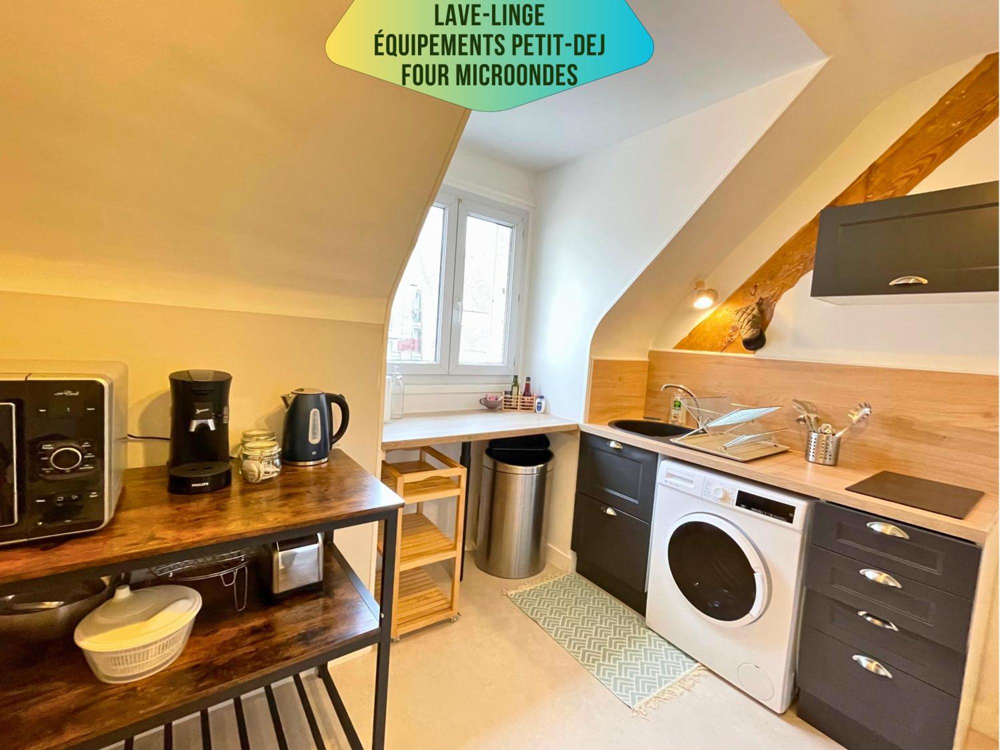 Le Corneille - Ideal Pros & Couples - Centre Historique - Chateau 5Min - Gare 10Min - Au Calme - Fibre Compiegne Ngoại thất bức ảnh
