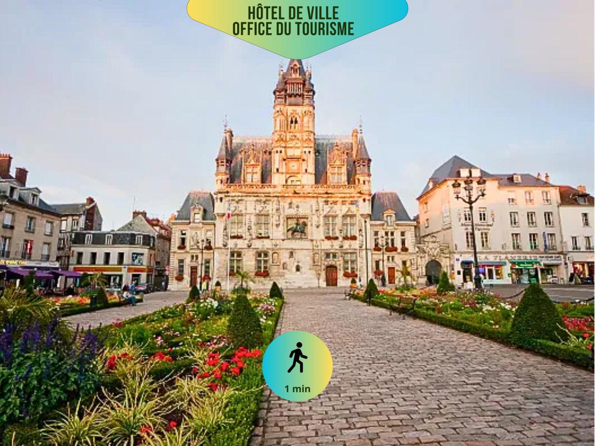 Le Corneille - Ideal Pros & Couples - Centre Historique - Chateau 5Min - Gare 10Min - Au Calme - Fibre Compiegne Ngoại thất bức ảnh