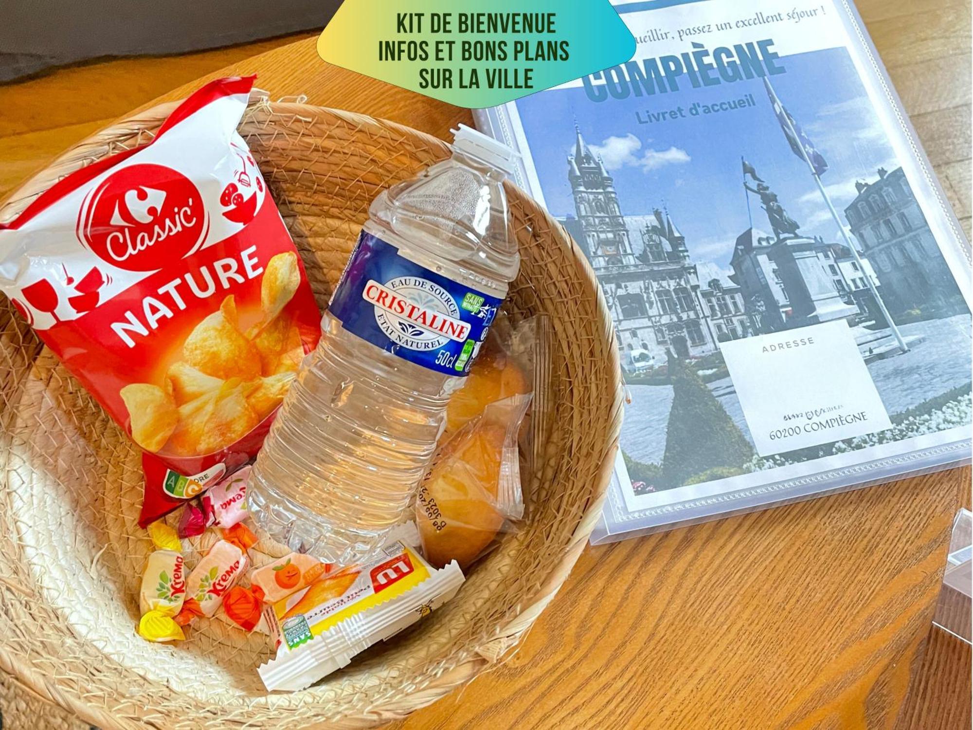 Le Corneille - Ideal Pros & Couples - Centre Historique - Chateau 5Min - Gare 10Min - Au Calme - Fibre Compiegne Ngoại thất bức ảnh